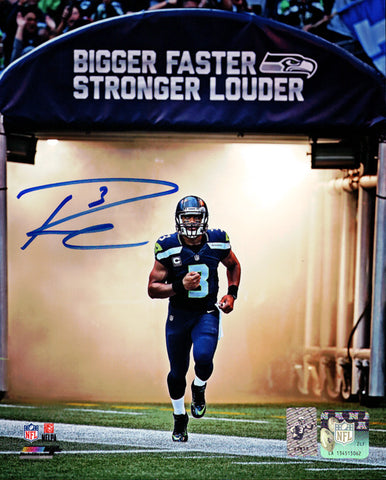 Russell Wilson Autographed 8x10 Photo Seattle Seahawks RW Holo Stock #87998