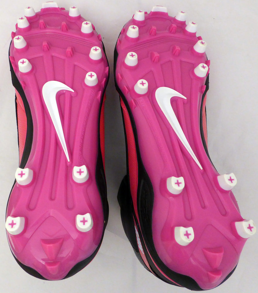 Russell wilson nike cleats hotsell